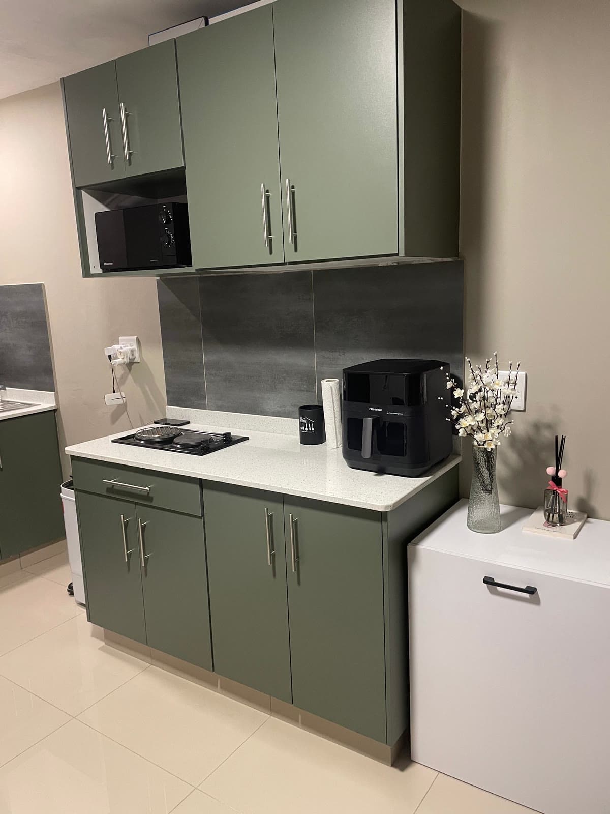 Example private kitchenette at 33 Essex